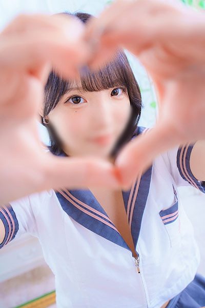 あや